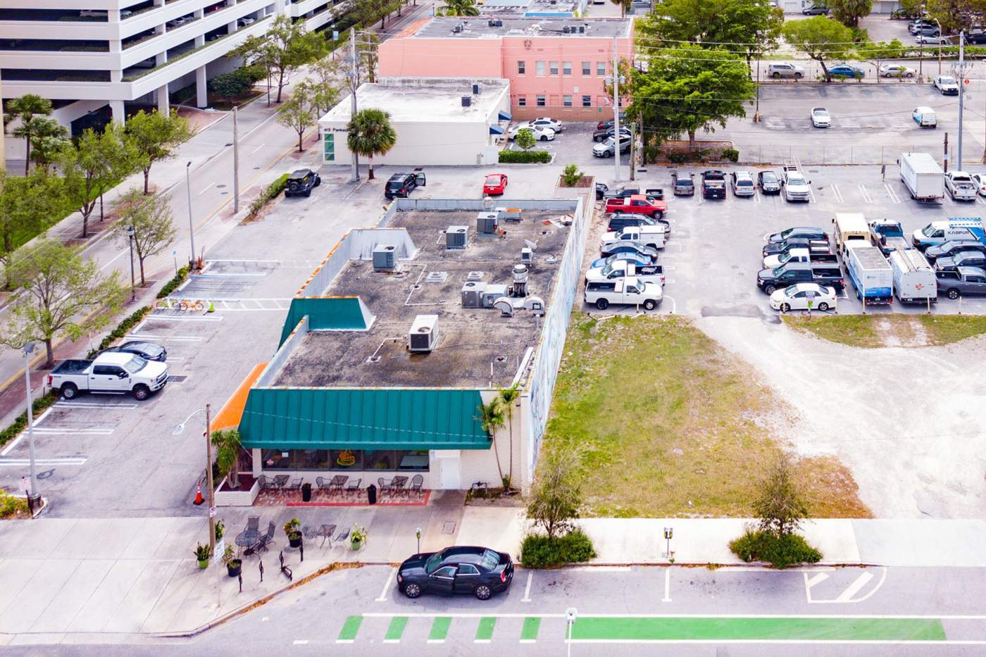 401 South Dixie Highway aerial view